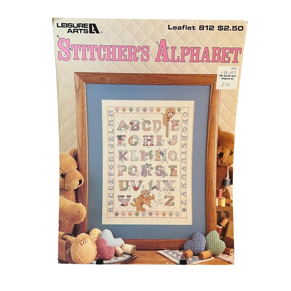 Leisure Arts Leaflet 812 Stitcher's Alphabet Cross Stitch Pattern - 1989 Vintage
